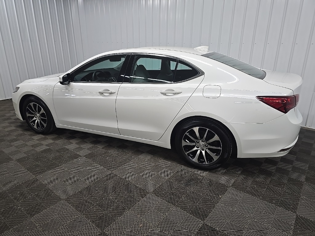 2015 Acura TLX Technology photo 4