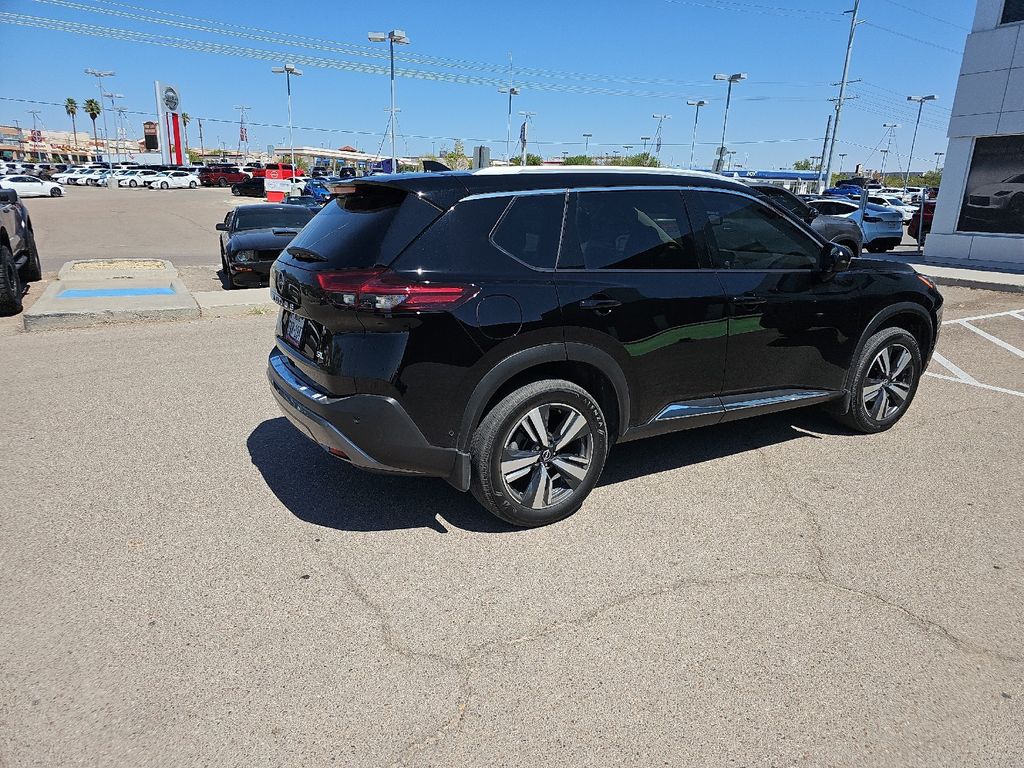 2023 Nissan Rogue SL photo 15