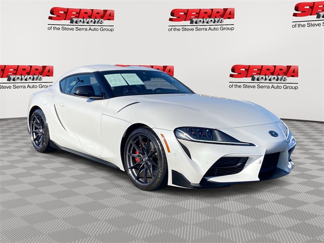 2023 Toyota Supra Premium's photo