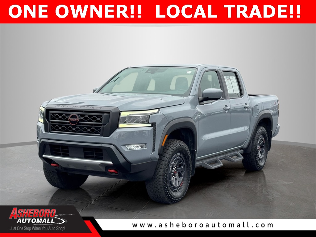2022 Nissan Frontier PRO-X's photo