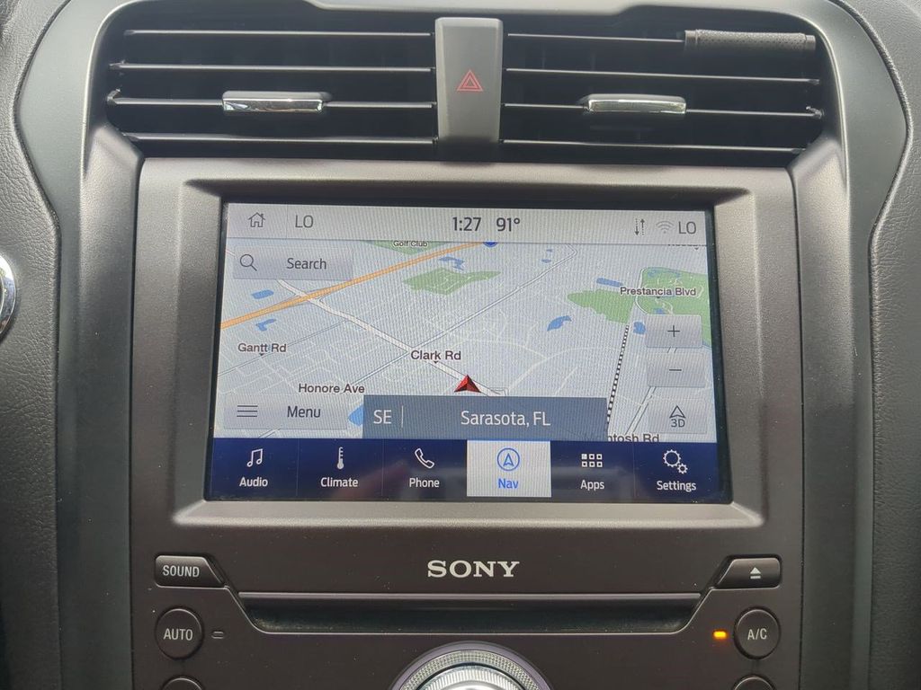 2020 Ford Fusion Titanium photo 21