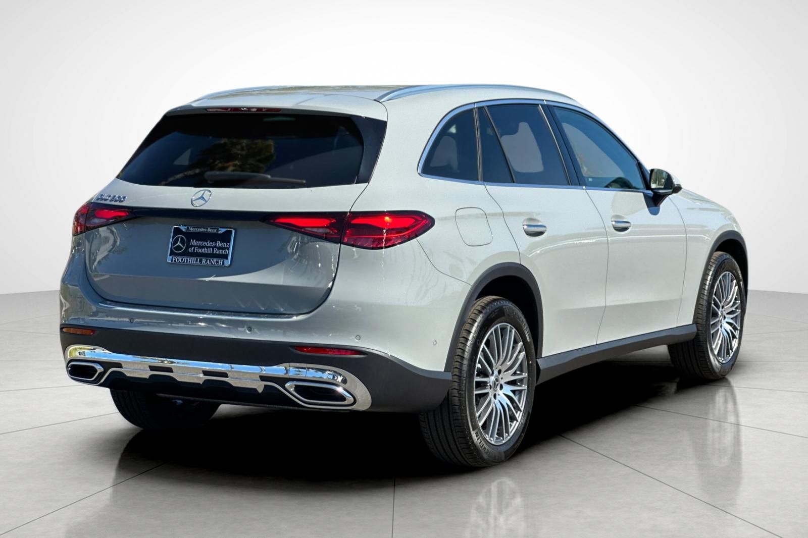 2026 Mercedes Benz GLC 300 photo 10