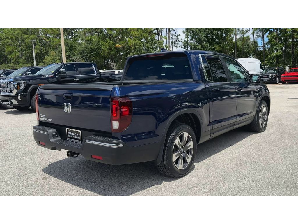 2017 Honda Ridgeline RTL-T photo 7