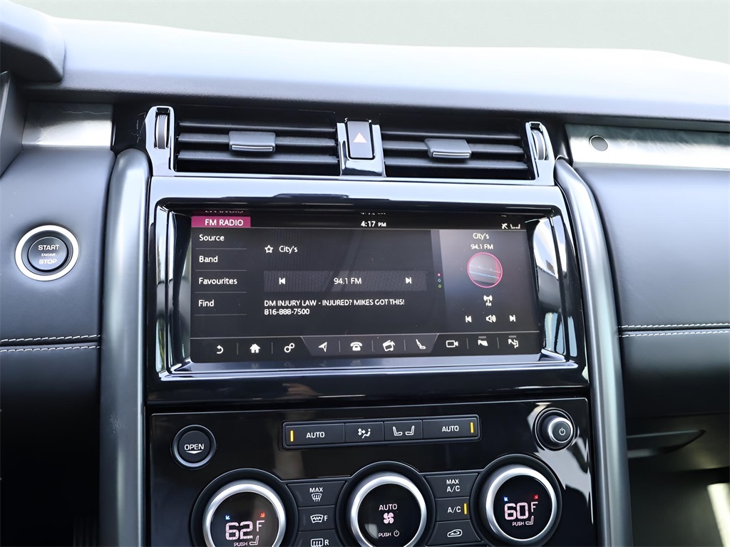 2017 Land Rover Discovery First Edition photo 21
