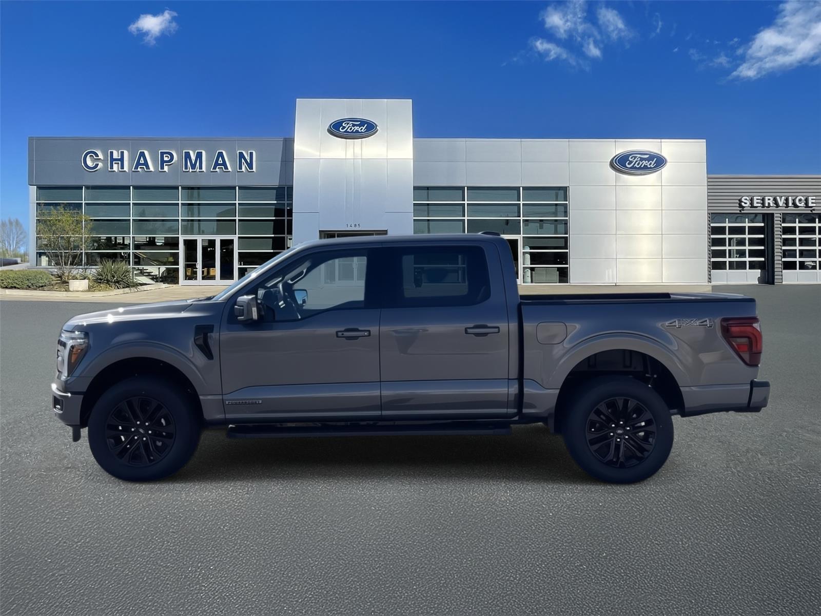 2025 Ford F-150 Lariat photo 4