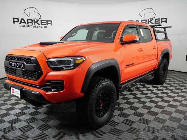 2023 Toyota Tacoma TRD Pro's photo