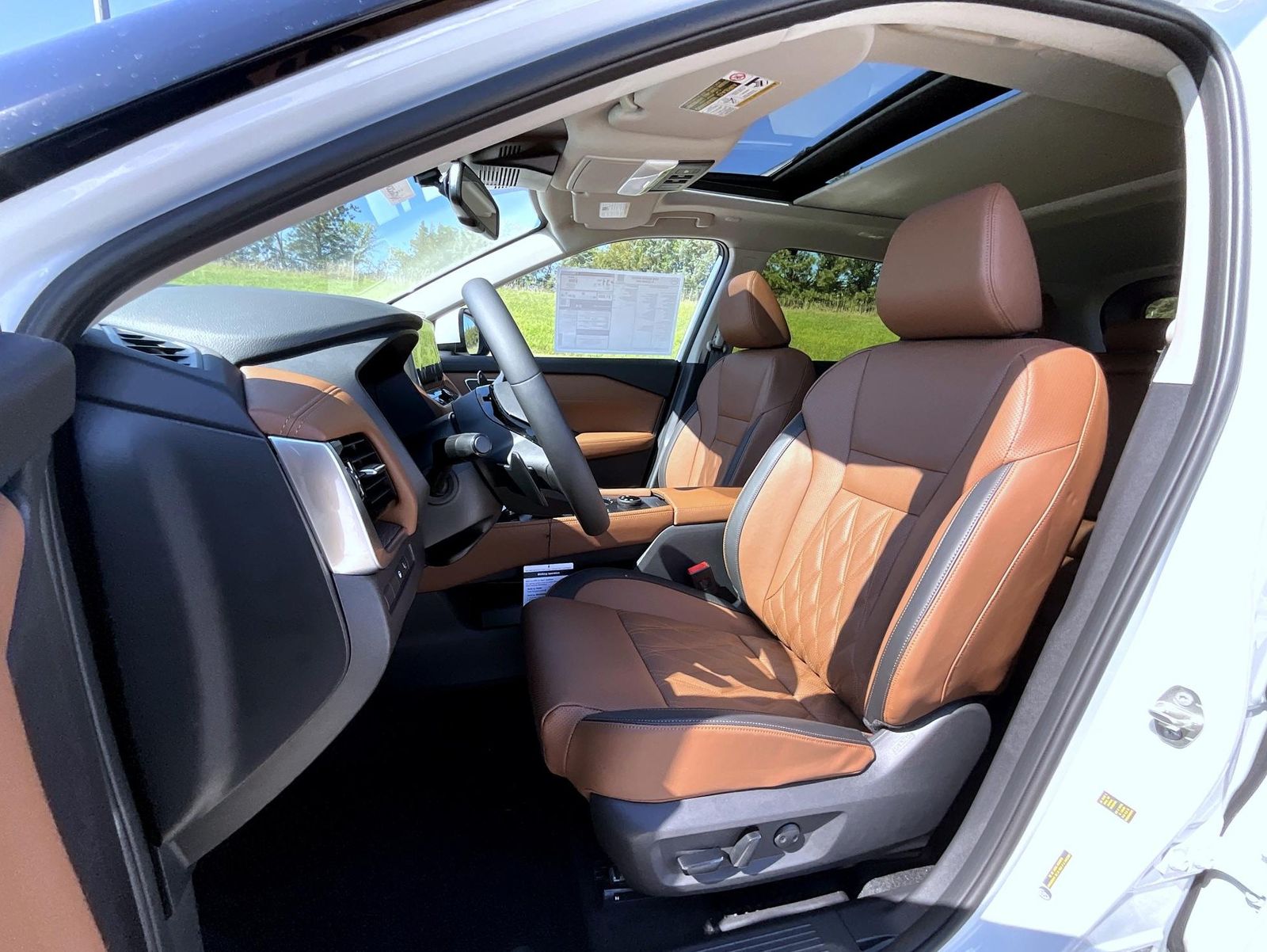 2026 Nissan Rogue Platinum photo 10