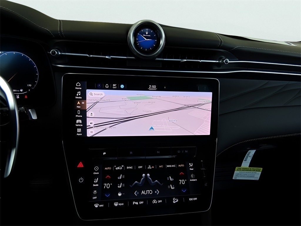 2024 Maserati Grecale GT photo 28