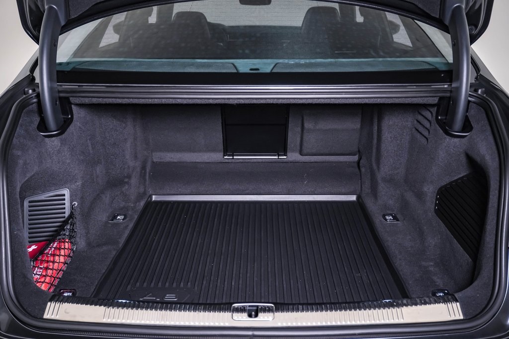 2024 Audi S8 4.0T Quattro photo 31