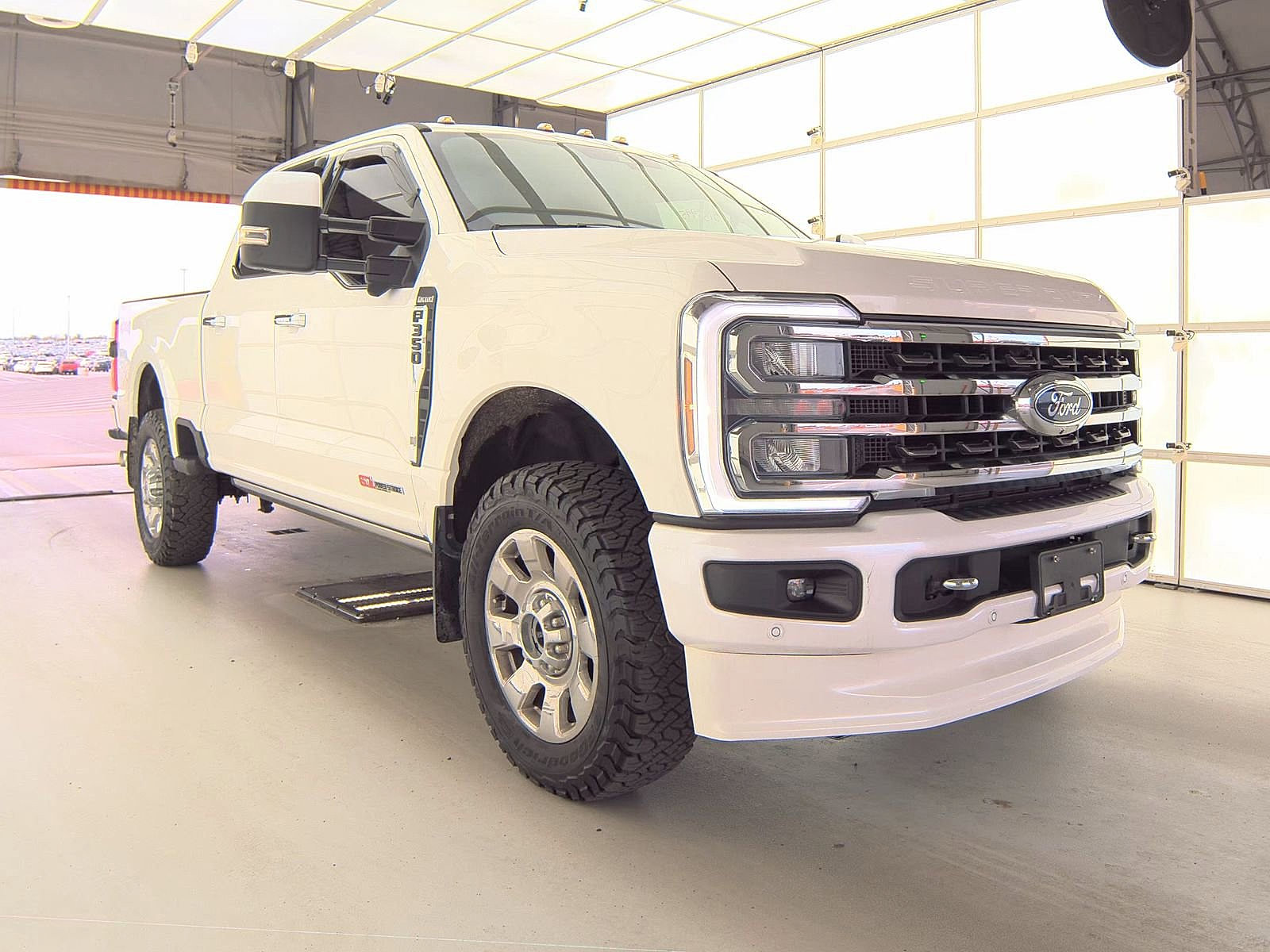 2024 Ford F-350 King Ranch photo 3