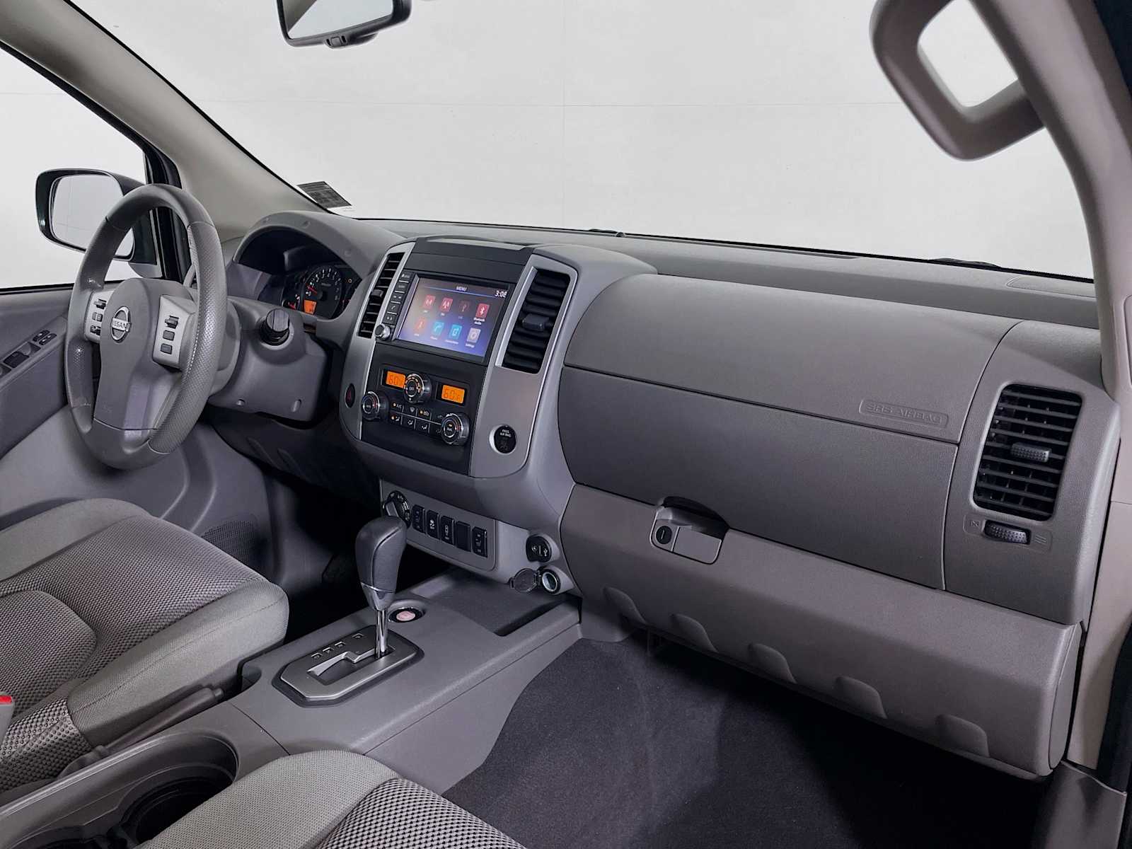 2021 Nissan Frontier SV photo 23