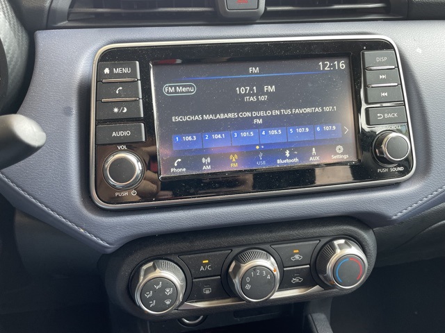 2024 Nissan Versa 1.6 SV photo 11