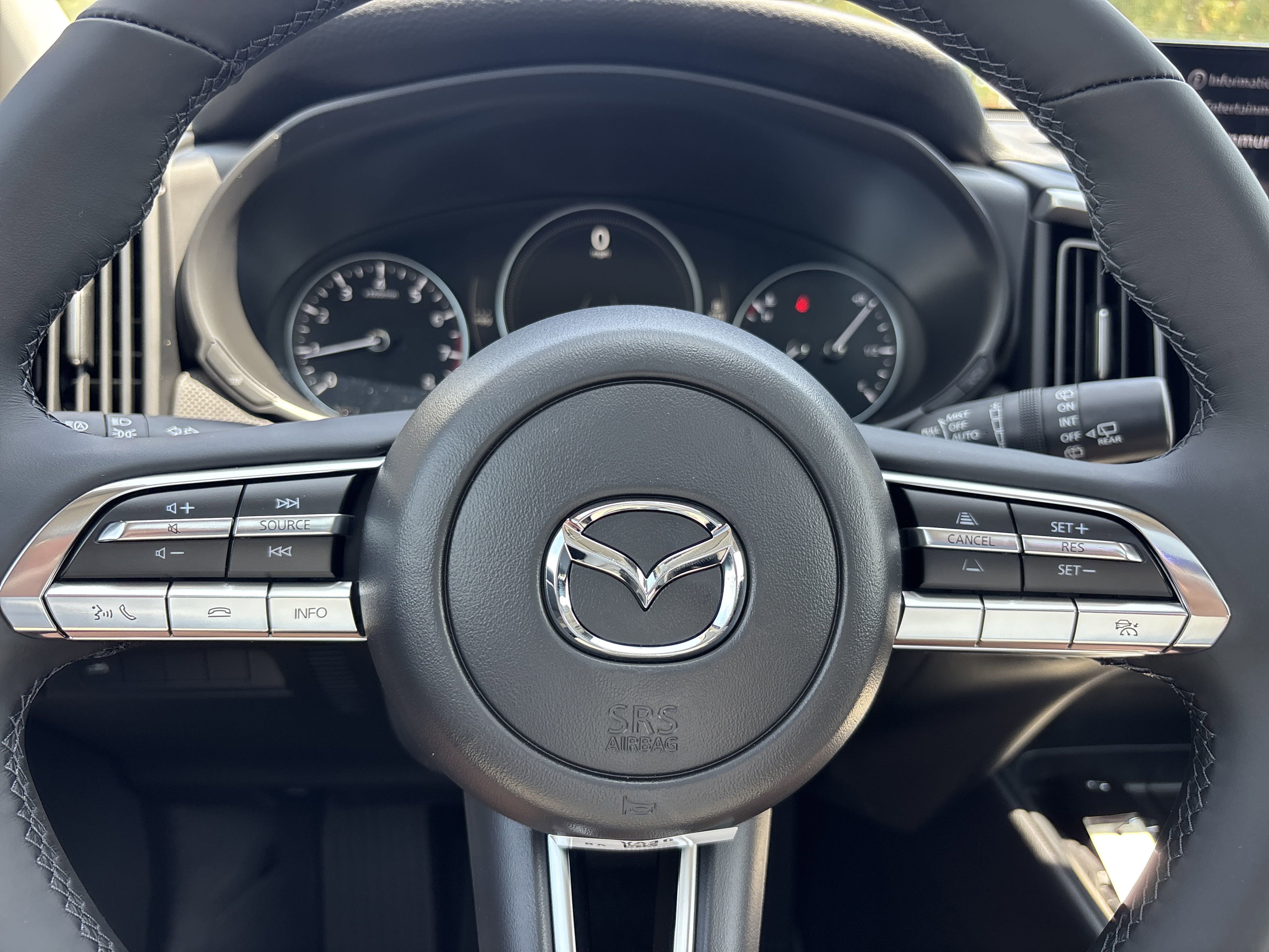 2025 Mazda CX-50 2.5 S Premium photo 4