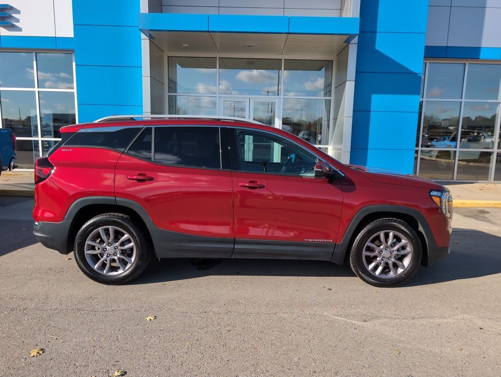 2024 GMC Terrain SLT