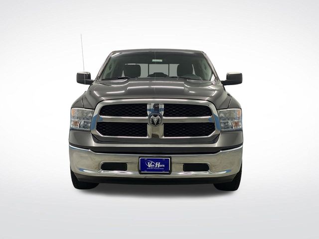 2018 Ram 1500 SLT photo 8