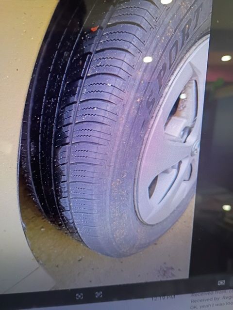 2010 Toyota Prius Two photo 4