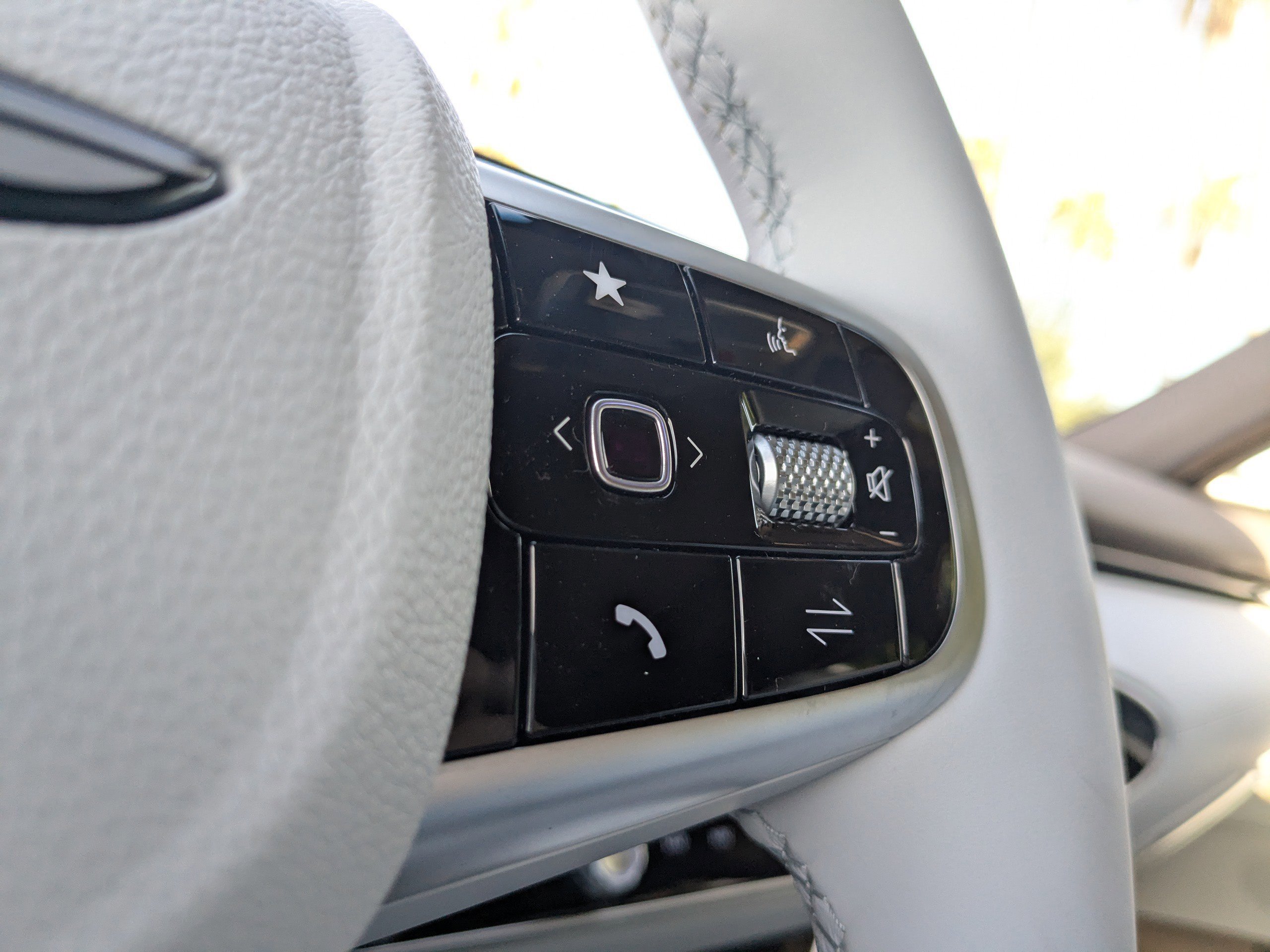 2026 Genesis GV70 2.5T Advanced photo 19