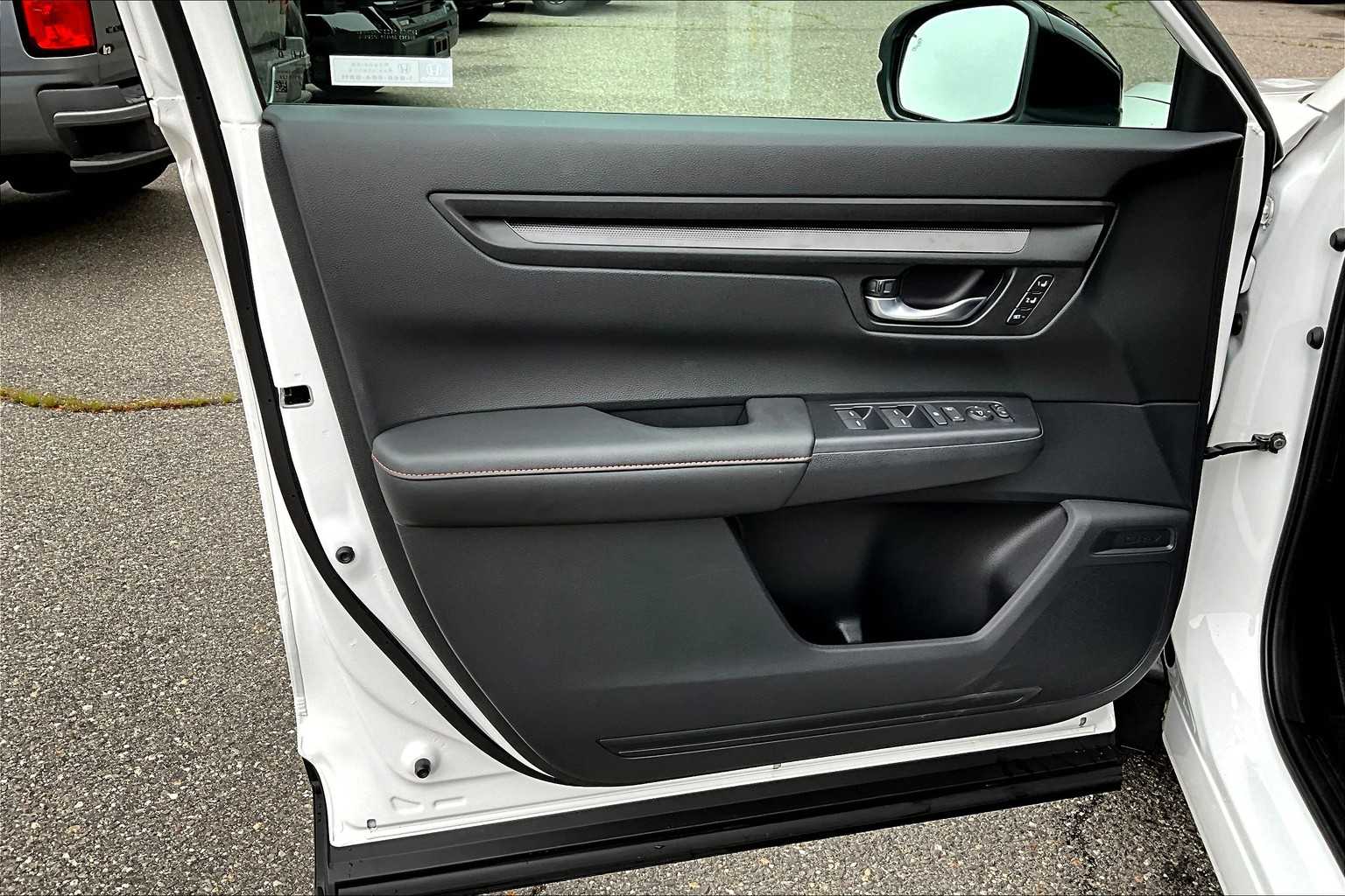 2025 Honda CR-V Hybrid Sport-L photo 20