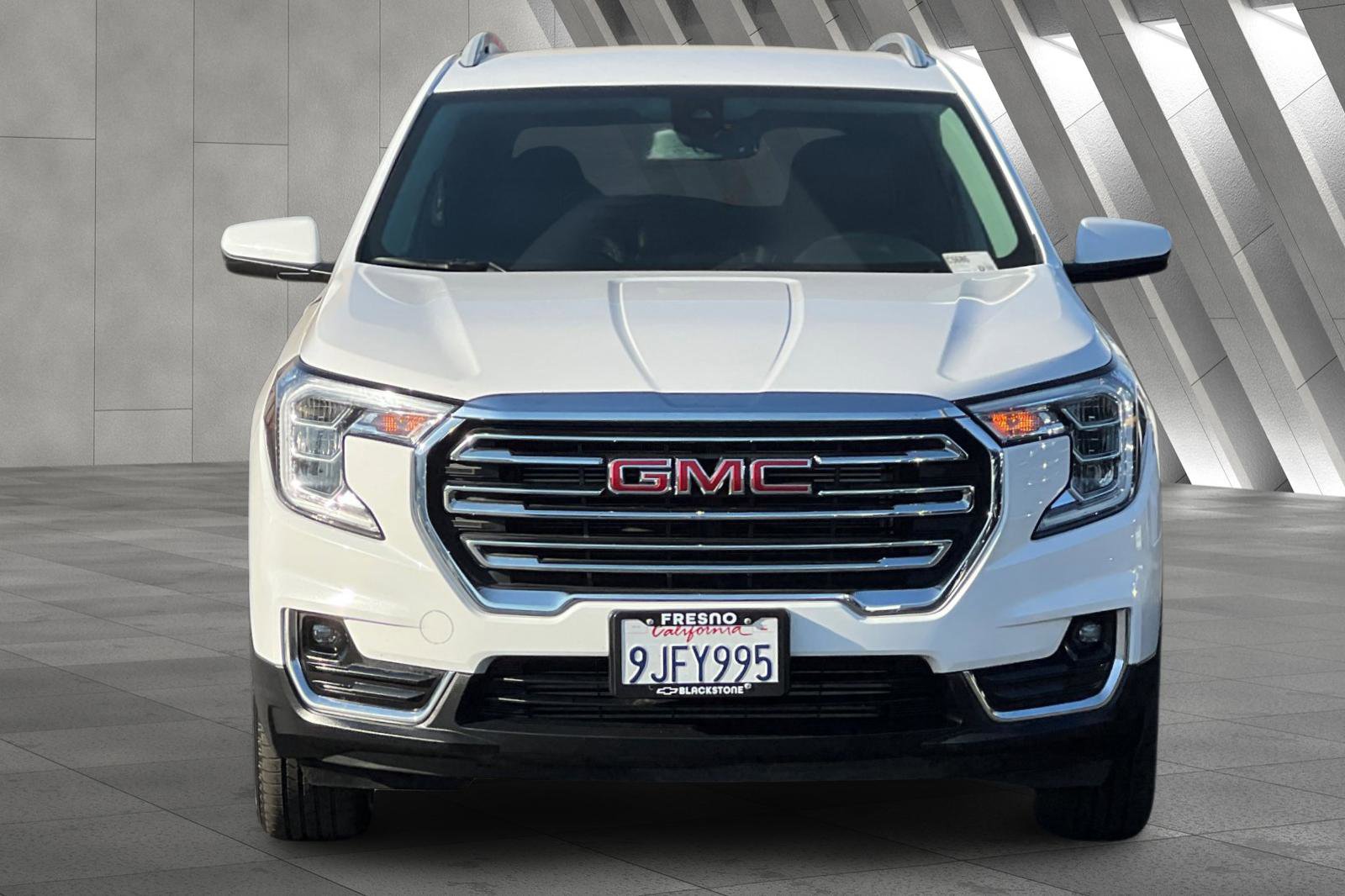 2024 Gmc Terrain SLT photo 8