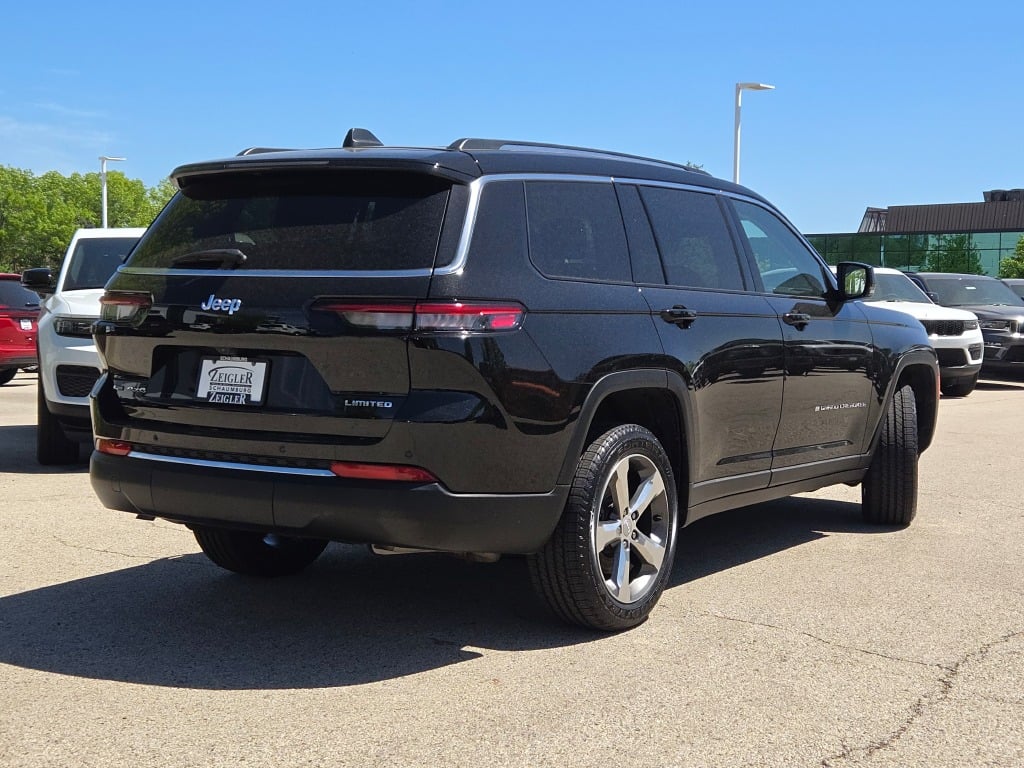 2022 Jeep Grand Cherokee Limited photo 13