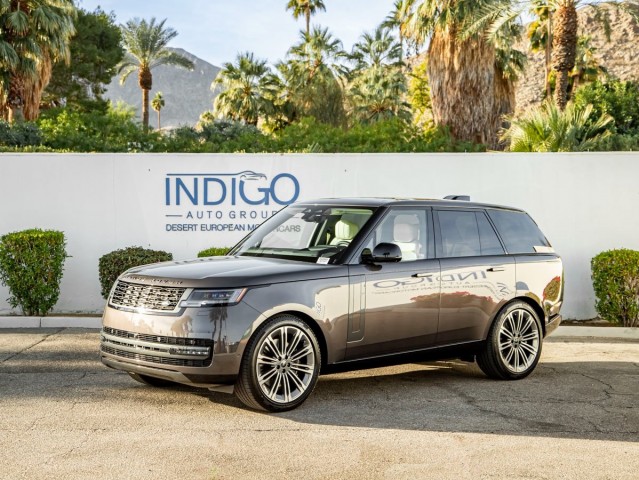 2025 Land Rover Range Rover SE