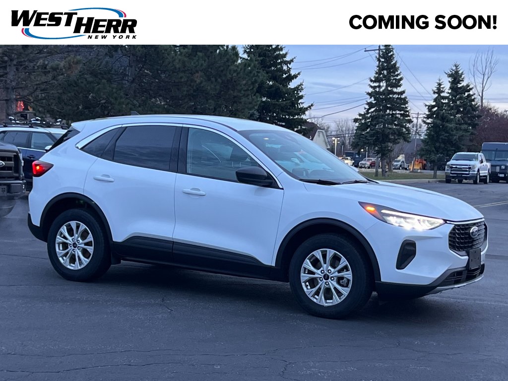2023 Ford Escape Active's photo