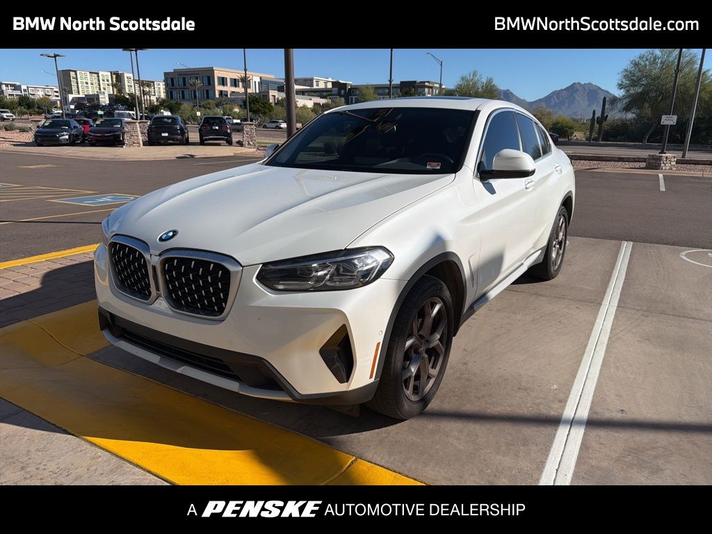2023 BMW X4 30i's photo