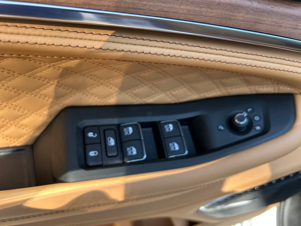 2025 Jeep Grand Cherokee L Summit photo 10