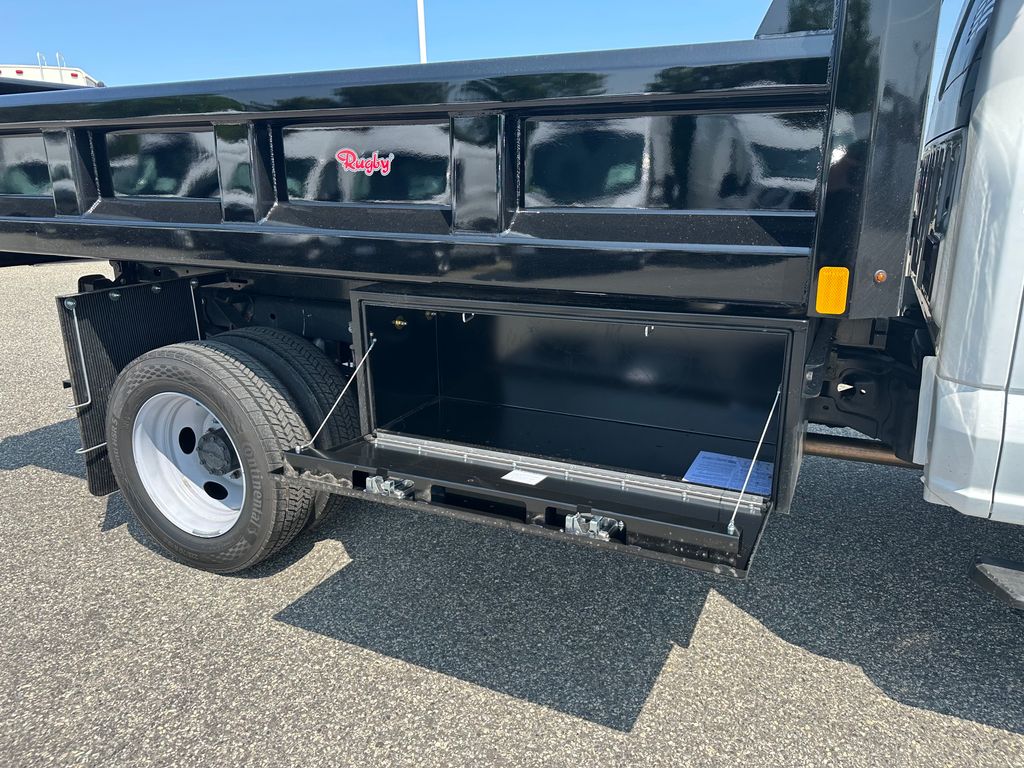 2024 Ford F-450 XLT photo 8