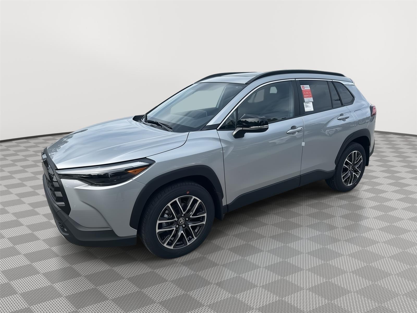 2026 Toyota Corolla Cross XLE's photo