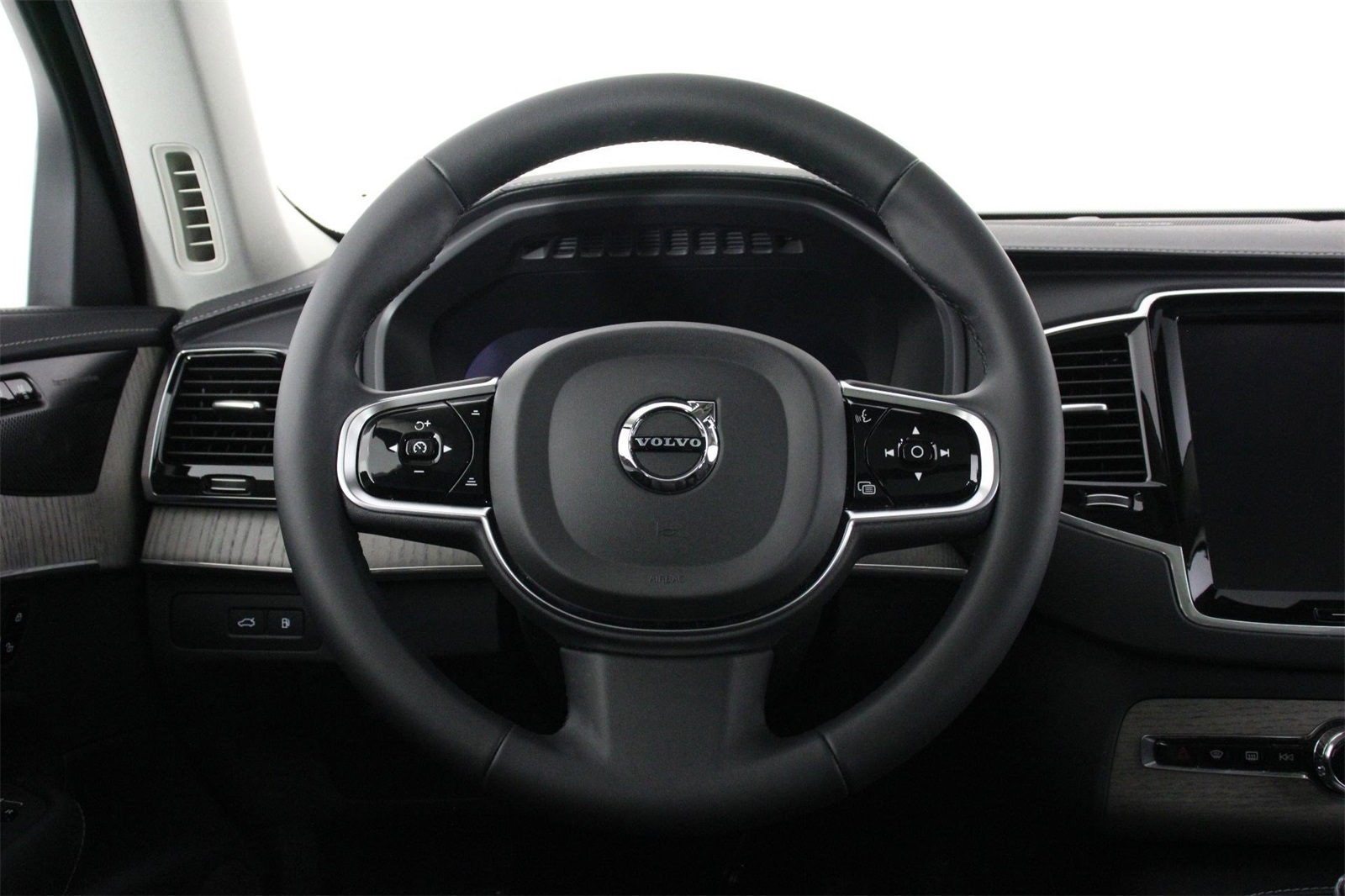 2024 Volvo XC90 Recharge Ultimate photo 5