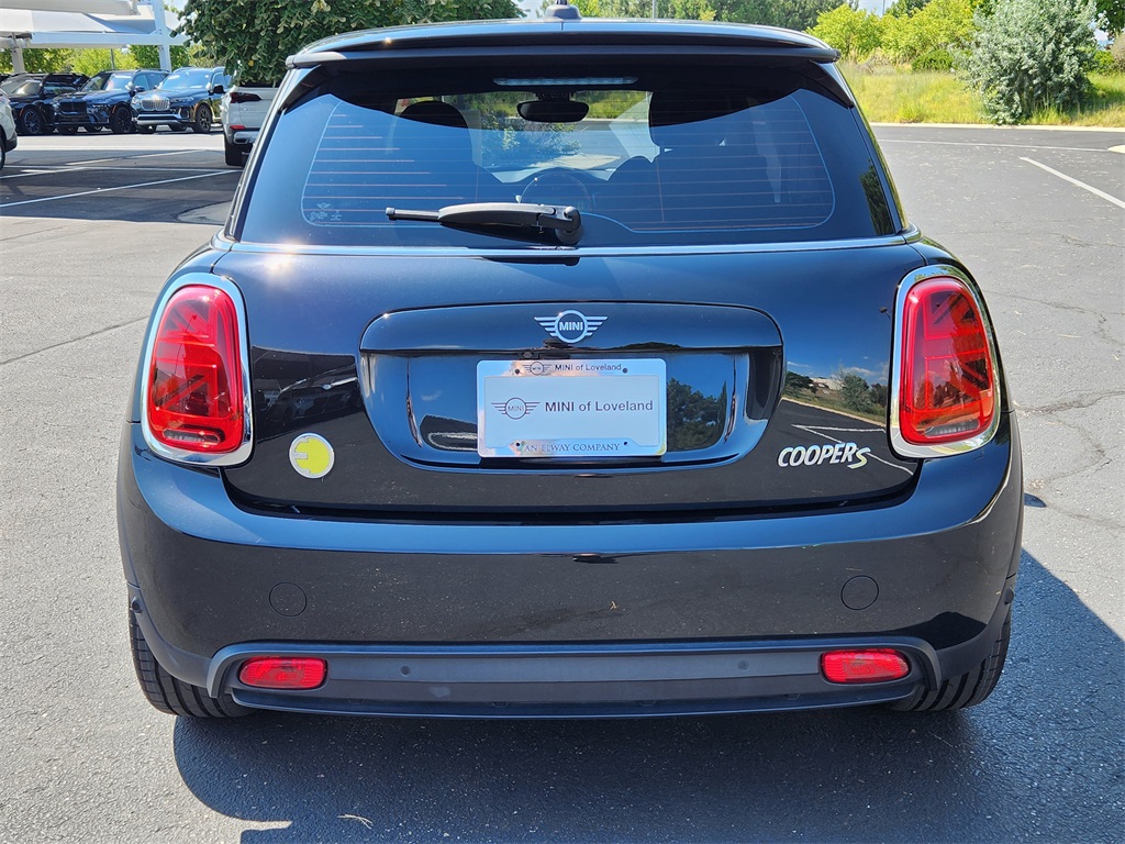 2024 Mini Cooper 2 Door Hardtop SE photo 12