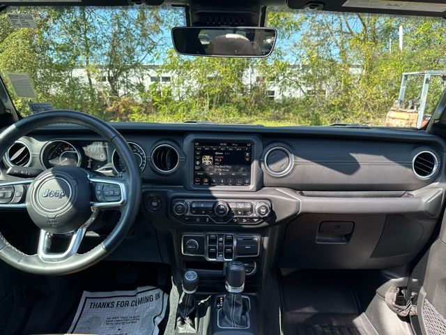 2020 Jeep Wrangler Unlimited Sahara photo 28