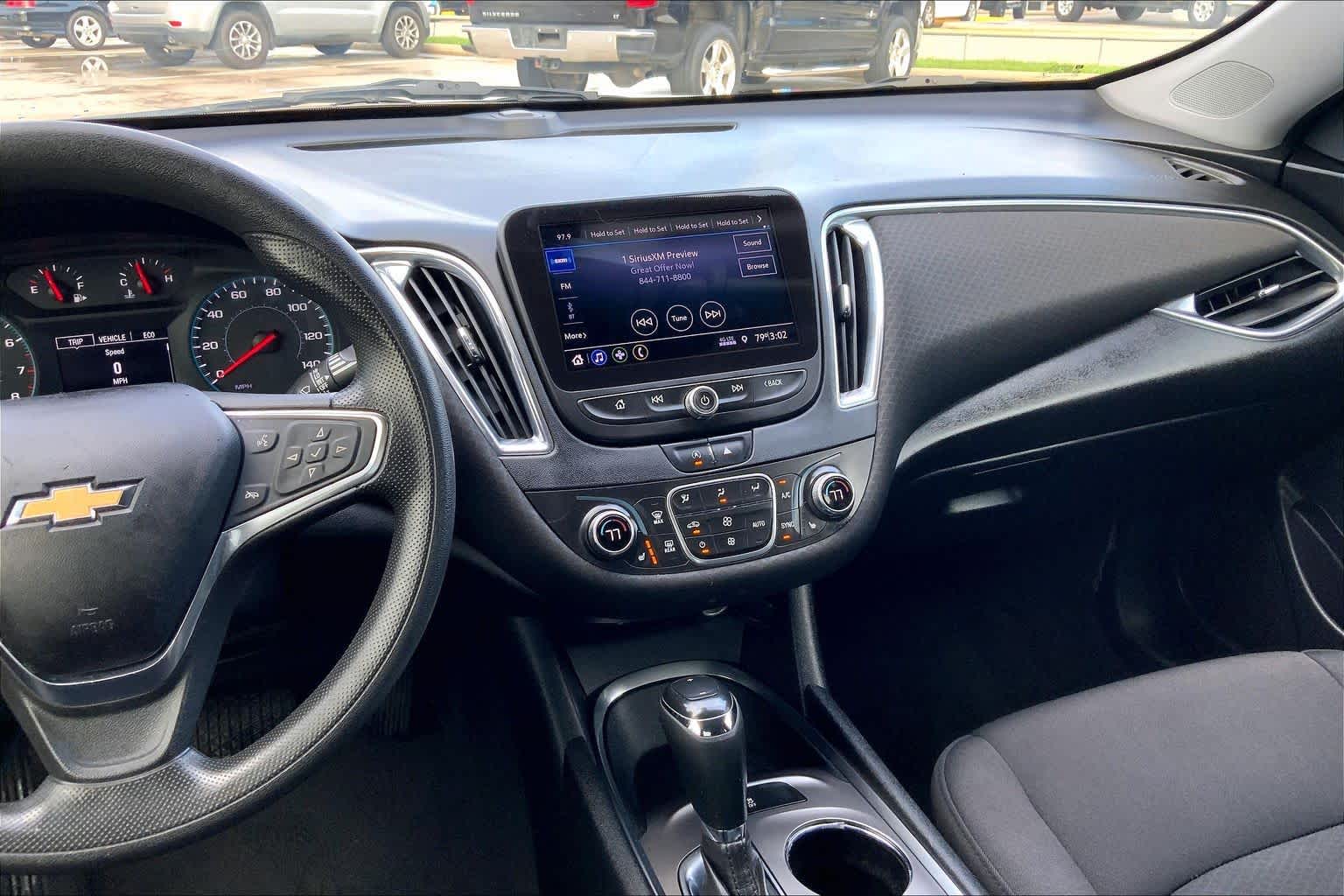 2020 Chevrolet Malibu 1LT photo 3