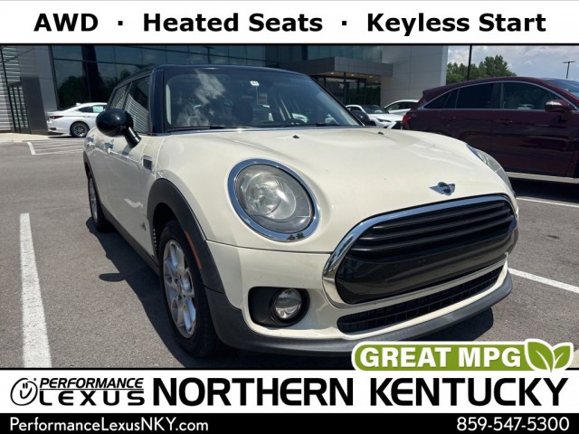 2017 MINI Clubman Base's photo
