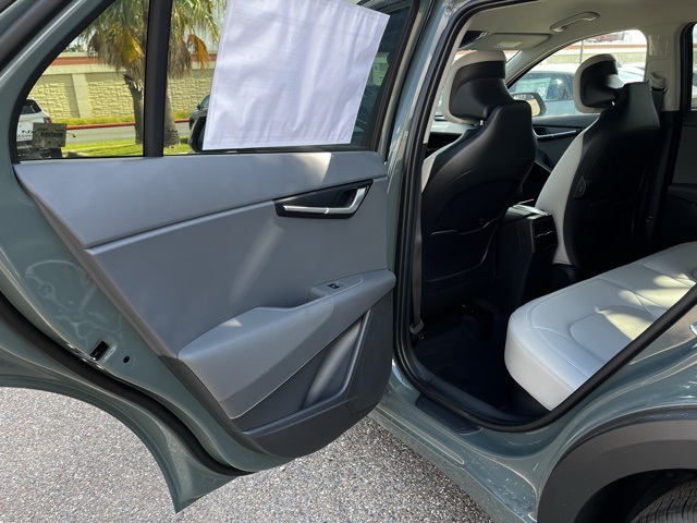 2025 Kia Niro EX photo 14