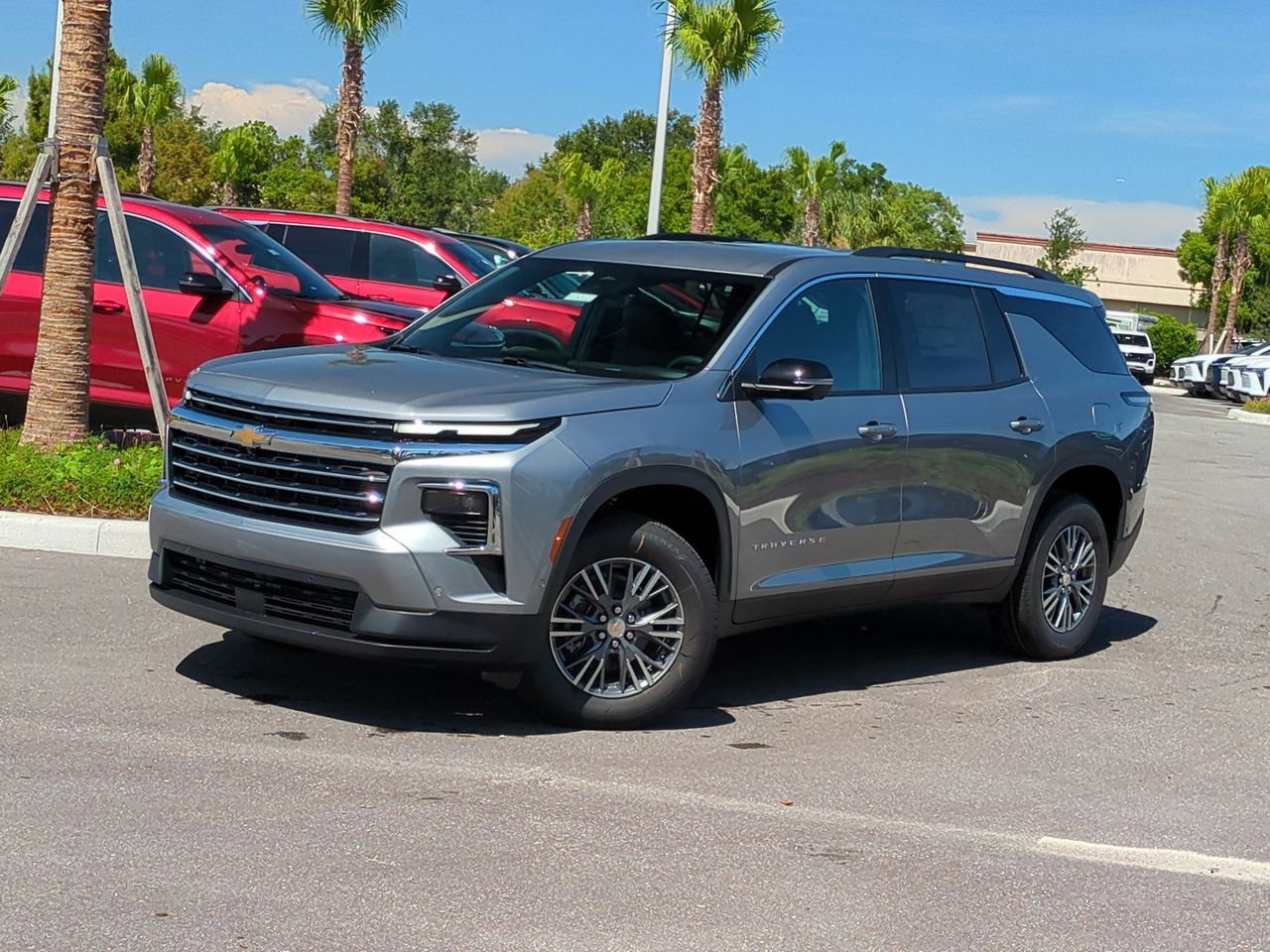 2026 Chevrolet Traverse LT's photo