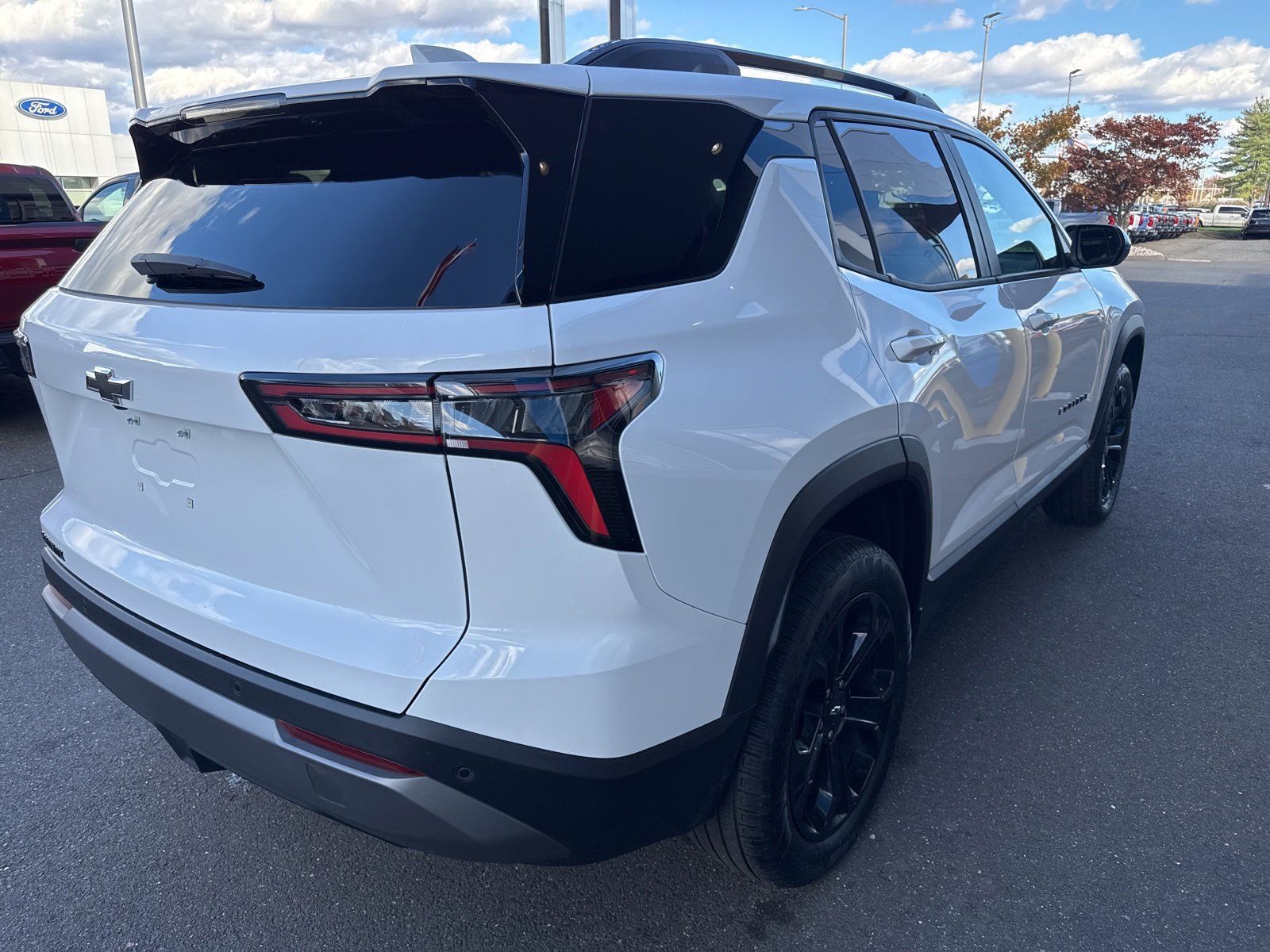 2026 Chevrolet Equinox LT photo 4