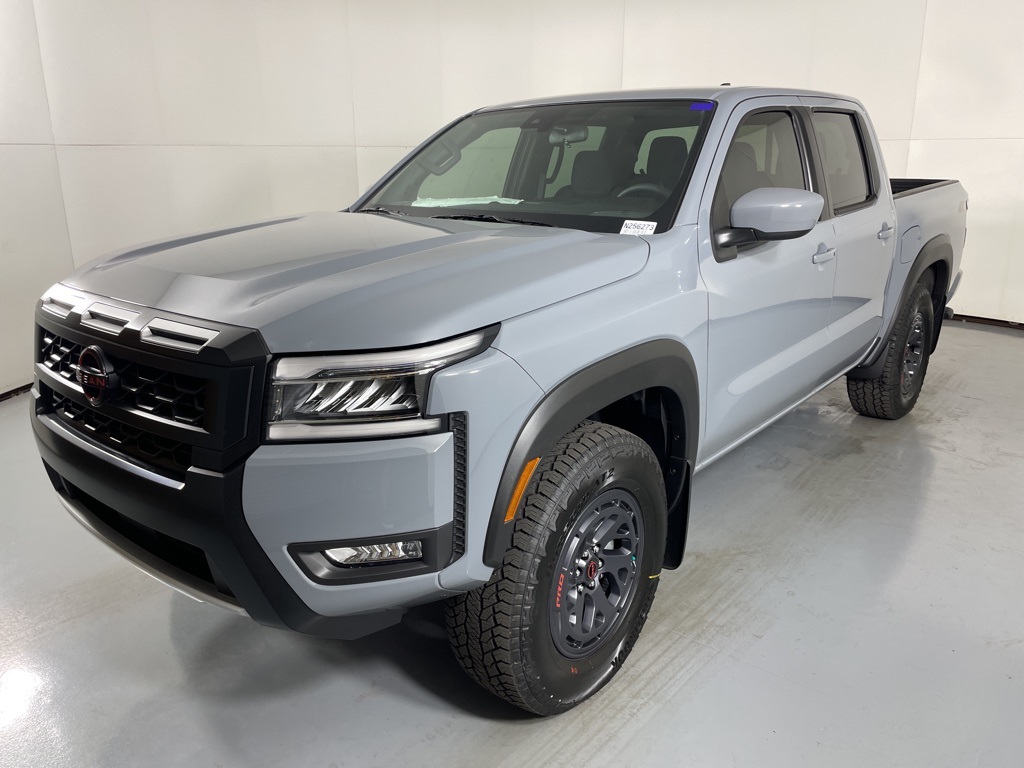 2025 Nissan Frontier Crew Cab PRO-4X photo 4