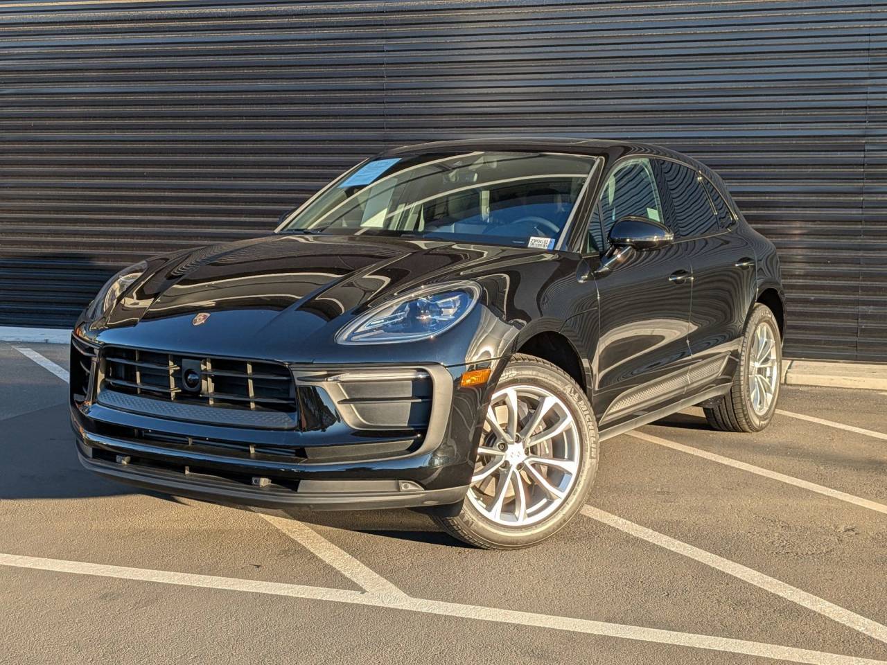 2024 Porsche Macan Base