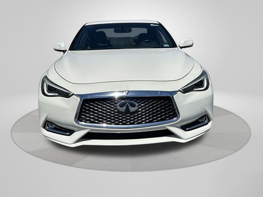 2017 Infiniti Q60 3.0t Premium photo 3