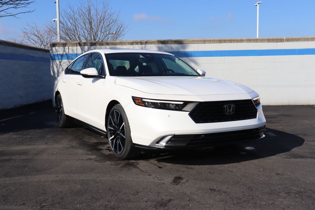 2025 Honda Accord Hybrid Touring photo 7