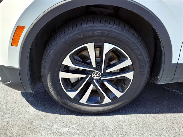 2024 Volkswagen Tiguan S photo 9