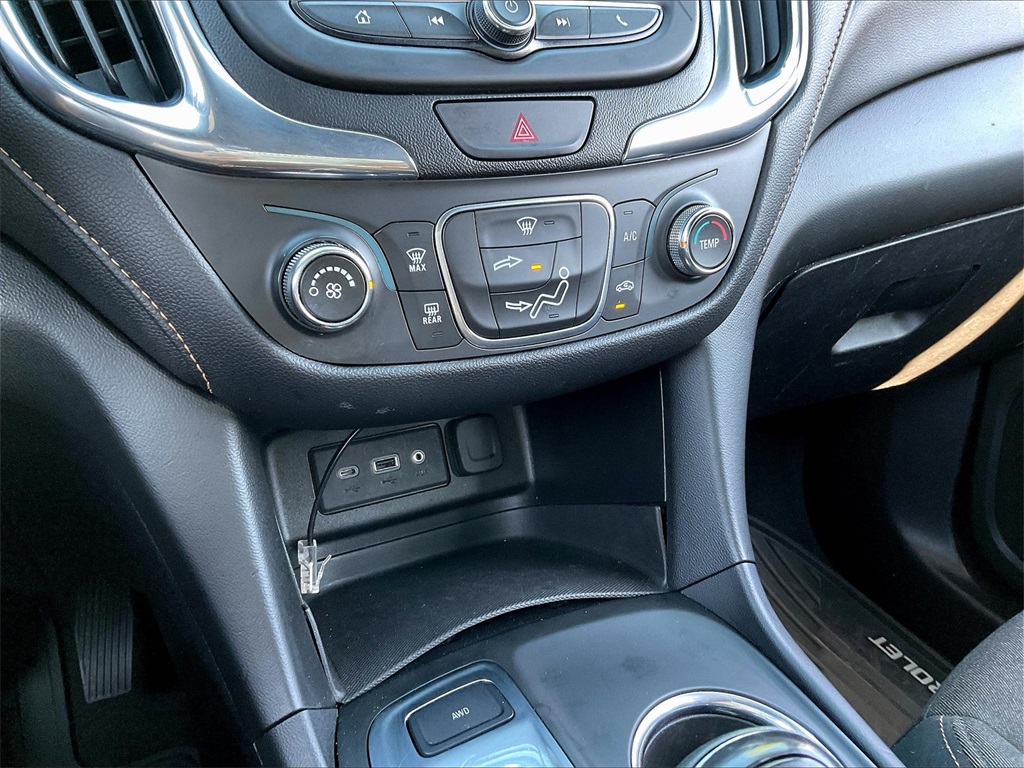2019 Chevrolet Equinox LT photo 10