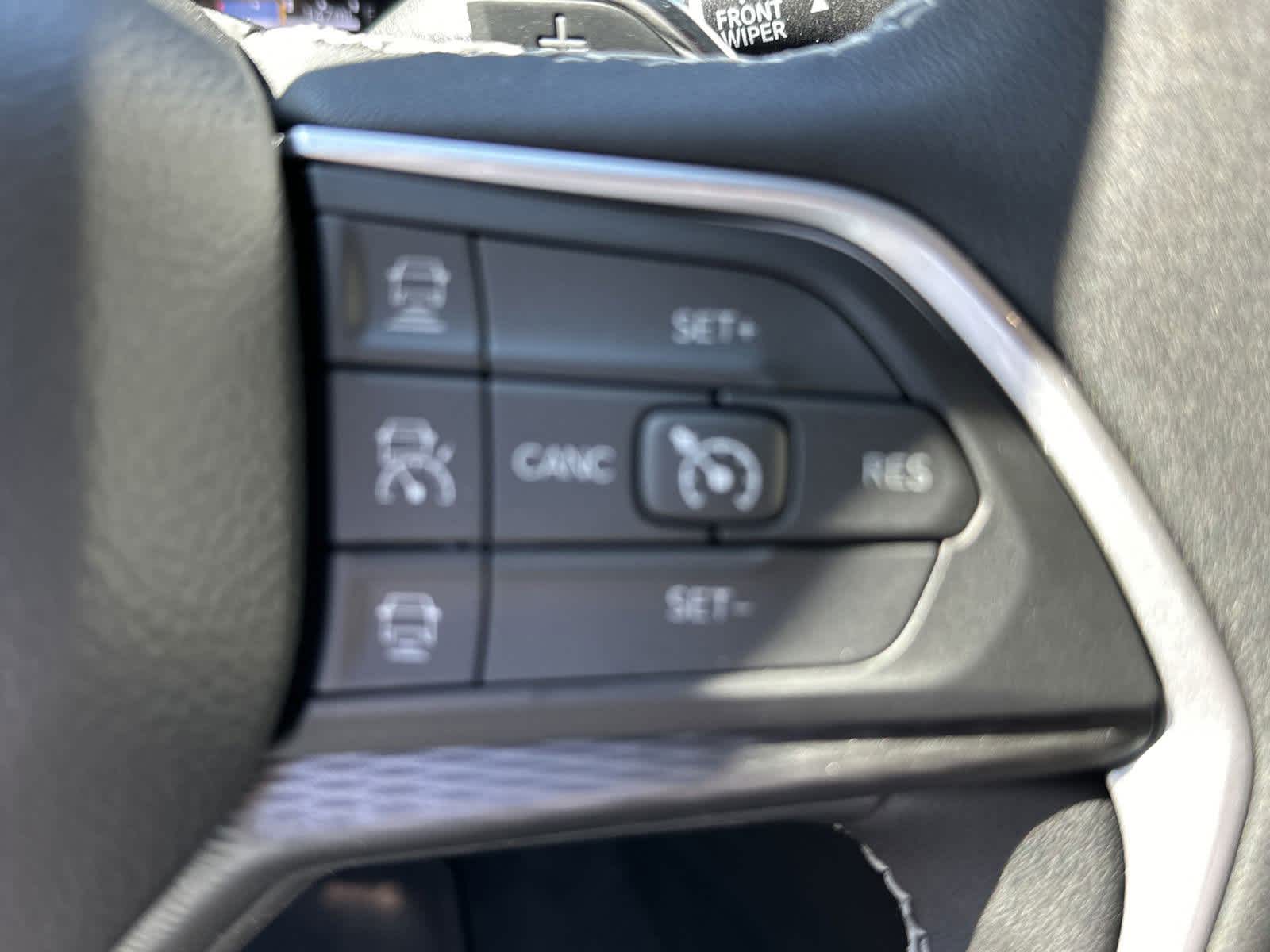 2025 Jeep Grand Cherokee Laredo X photo 28