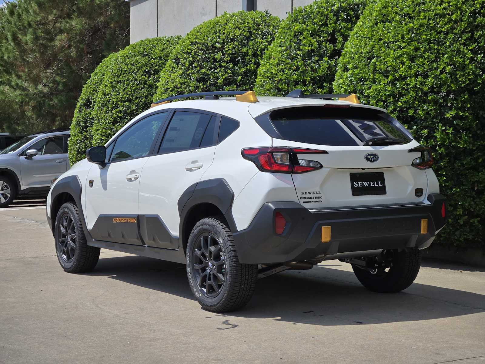 New 2025 Crystal White Pearl Subaru Wilderness image 4