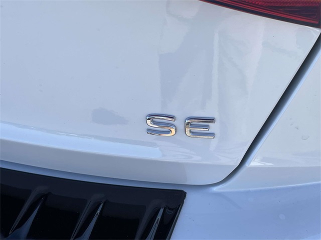 2025 Volkswagen Jetta 1.5T SE photo 13