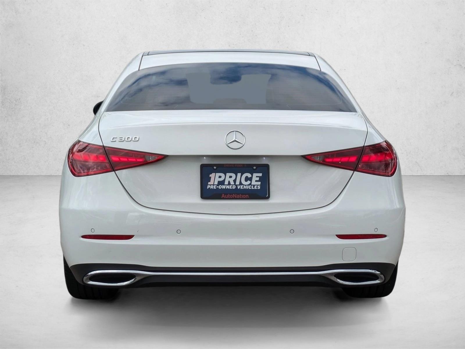 2025 Mercedes Benz C 300 Sedan photo 4