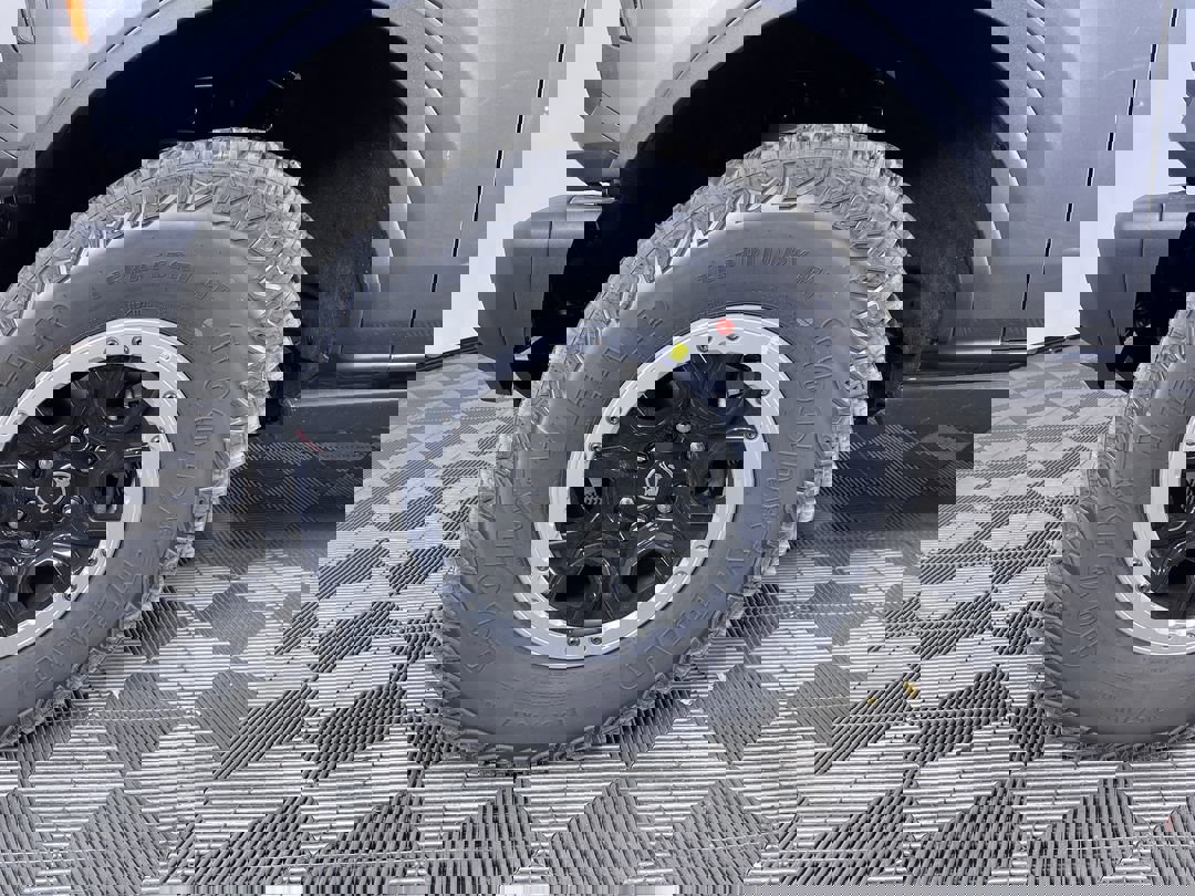 2024 Ford Bronco Black Diamond photo 22