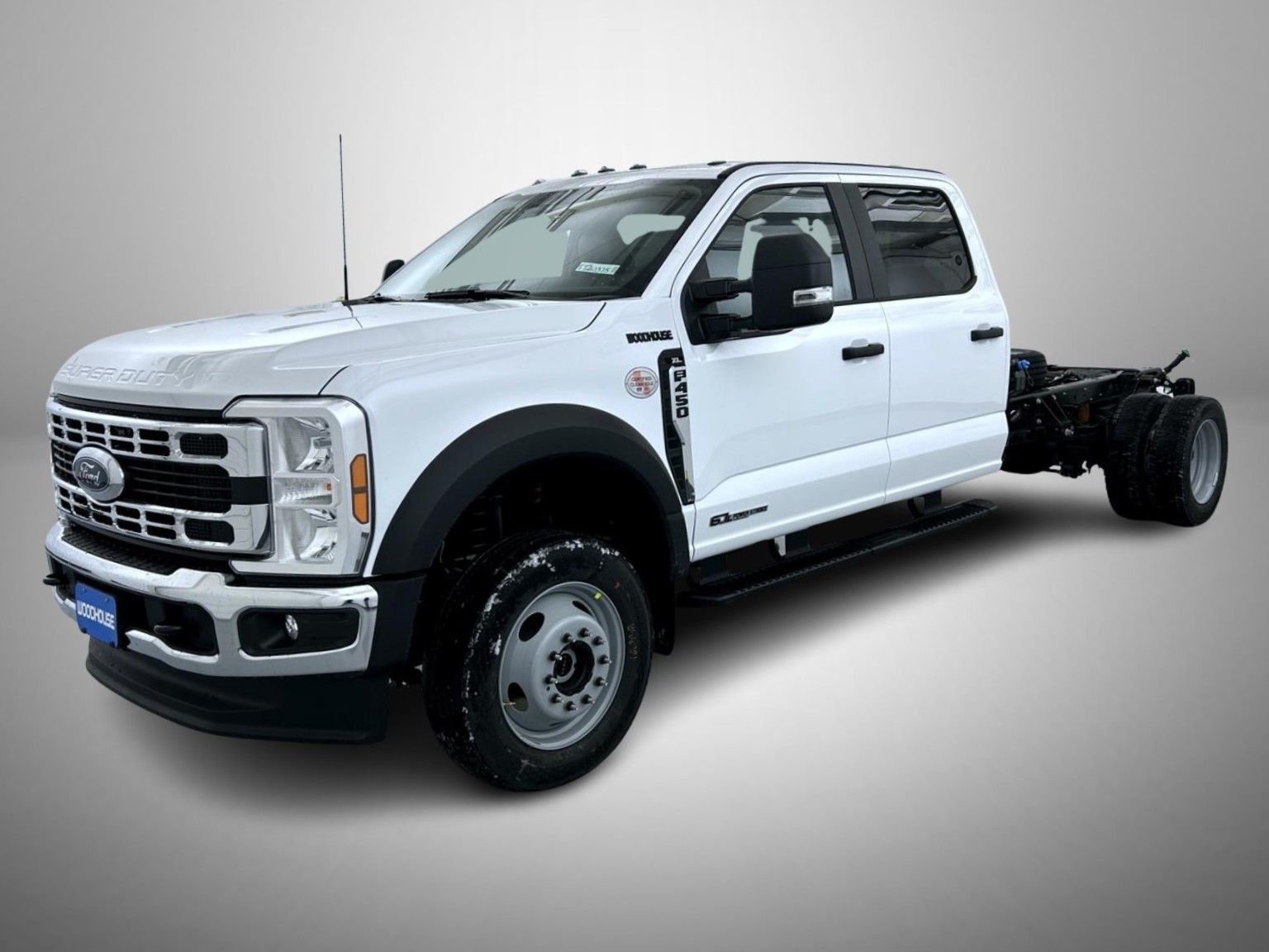 2026 Ford F-450 Super Duty Chassis Cab XL's photo